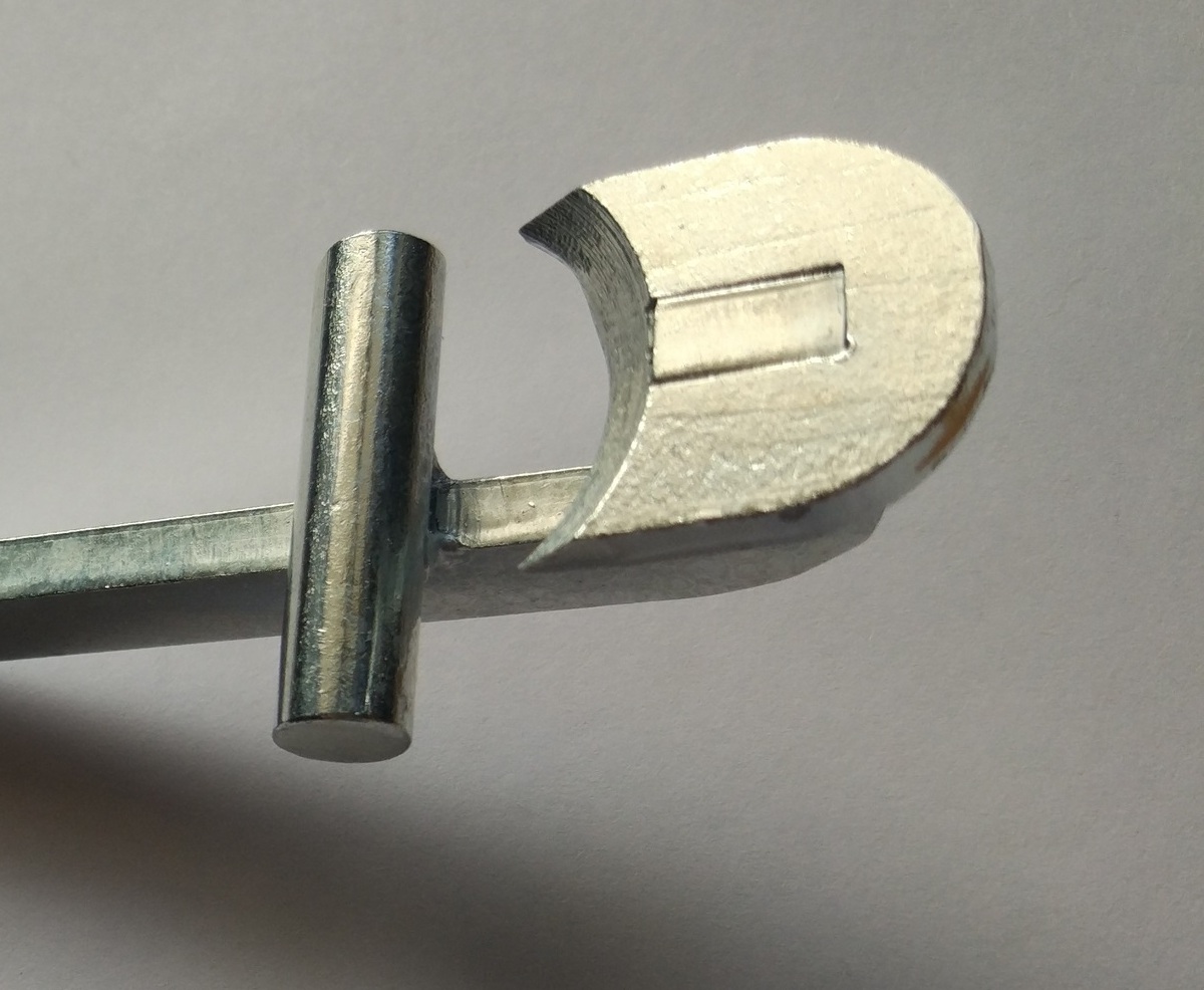  Ключ для дегоржажа 